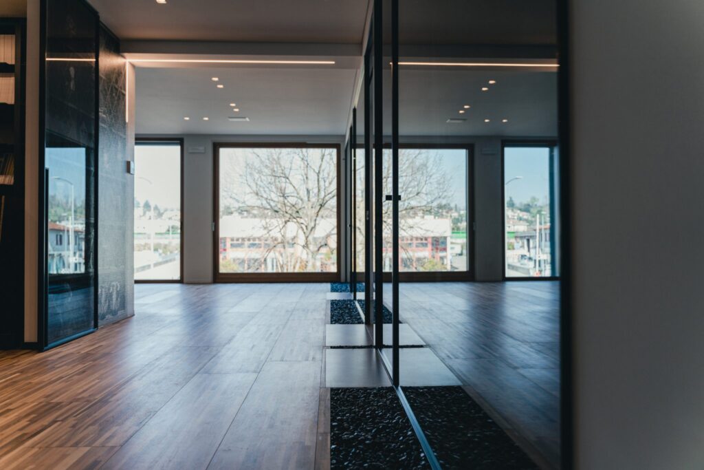 Gallery (2)
